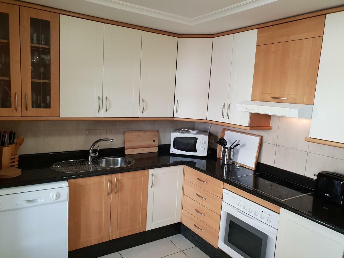 Terrazas Del Duque 2, Terrace, Sea View, Only 300 M To Beach, Heated Pool, Air Conditioning, Wifi Internet, Dishwasher, Washing Machine Costa Adeje  Esterno foto