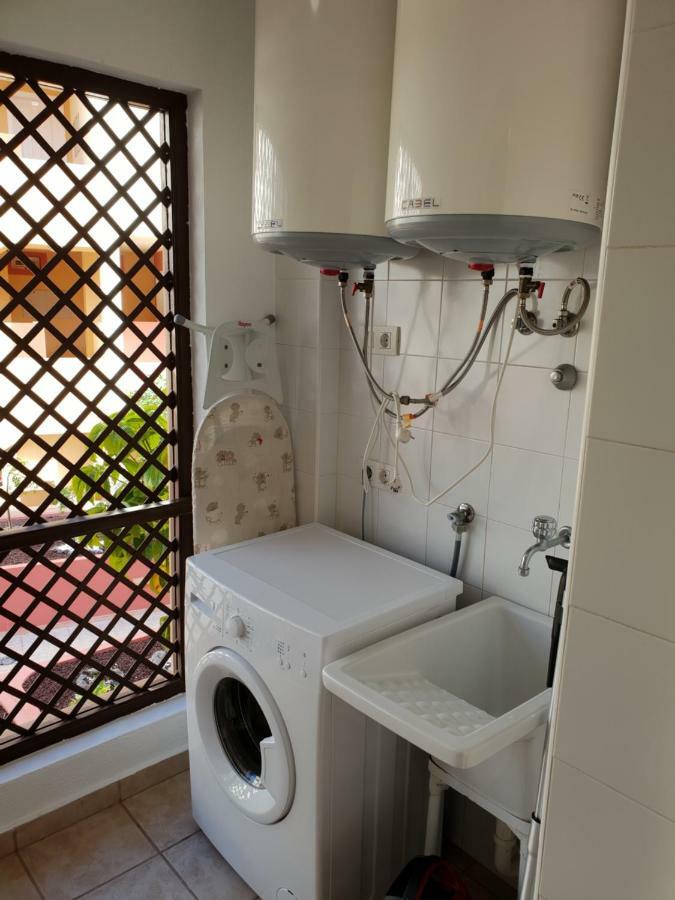 Terrazas Del Duque 2, Terrace, Sea View, Only 300 M To Beach, Heated Pool, Air Conditioning, Wifi Internet, Dishwasher, Washing Machine Costa Adeje  Esterno foto